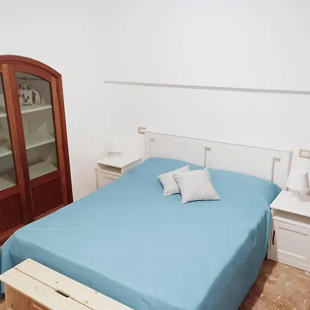 아파트 A Casa Di Elena E Francesco 베르날다